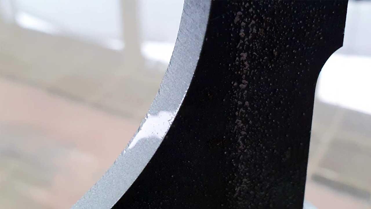 Burr free edges after Water Jet cutting with flowJET