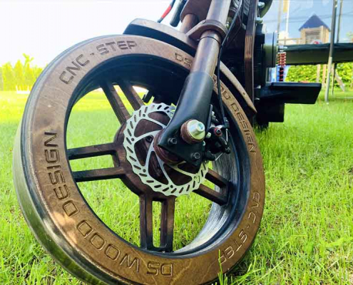 Wooden motorcycle front wheel