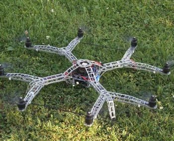 CFK Propeller Landegestell CNC Y8 gefräst CFK Propeller Landegestell CNC Y8 gefräst