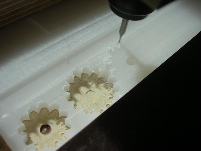 modellbau zahnräder fräsen Plastic gears