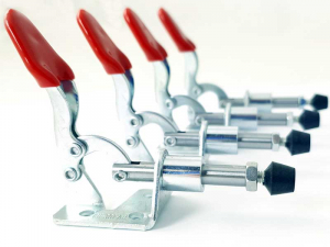 small push-pull toggle clamp with adapter plate